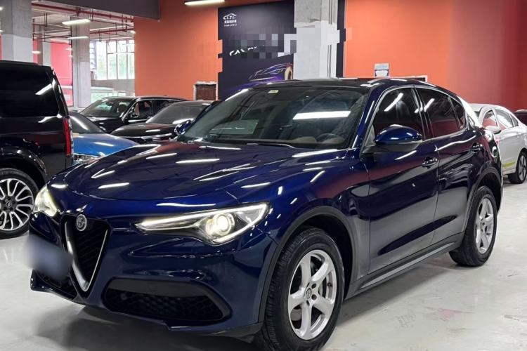 Used Alfa Romeo Stelvio 2017 2.0T 200HP Elite Edition