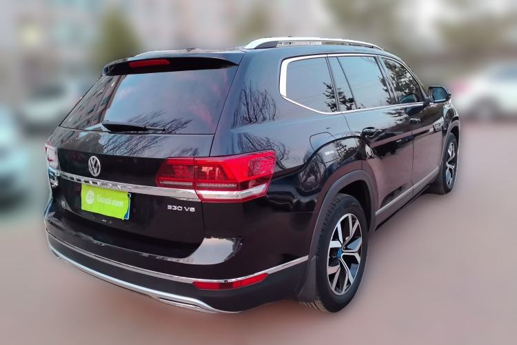 Used Volkswagen Teramont 2017 530 V6 Four-Wheel Drive Luxury Edition Rear Right 45 Deg