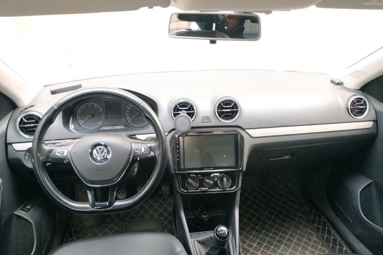 Used Volkswagen Jetta 2019 Dream Edition 1.4L Manual Comfort Version