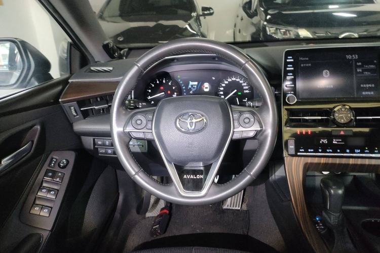 Used Toyota Avalon 2019 2.0L Luxury Edition China VI Standard
