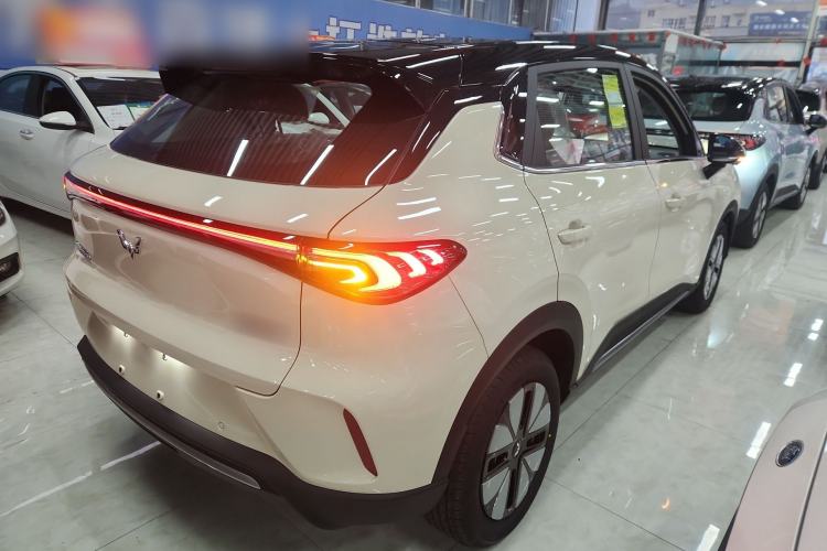 Used Wuling Bingo S 2025 Model 325km Deluxe Edition