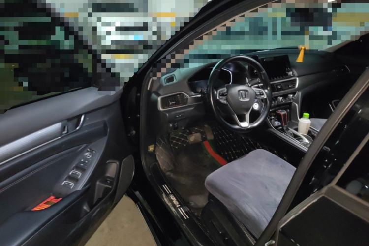 Used Honda Accord 2018 260TURBO Elite Edition China VI Driver Seat