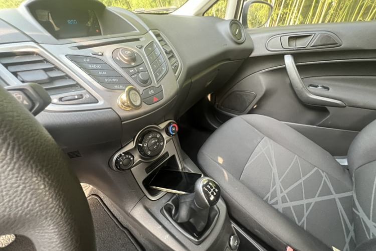 Used Ford Fiesta 2013 Sedan 1.5L Manual Fashion Edition