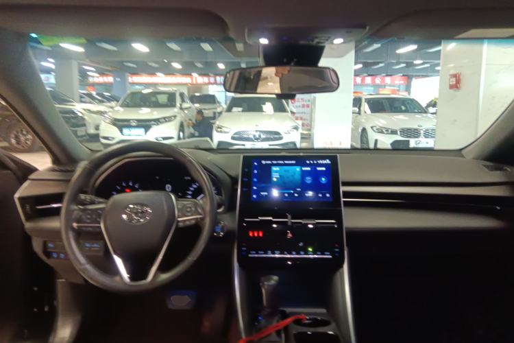 Used Toyota Avalon 2023 2.0L Luxury Edition