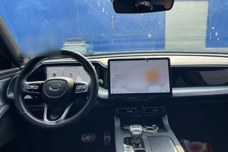 Used GAC Trumpchi GS8 2022 Flagship Series 2.0 TGDI Four-Wheel Drive Luxury Smart Connectivity Version (7 Seats) Interior 1