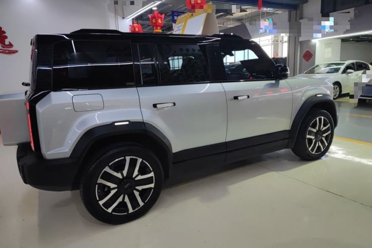 Used iCAR 03 2024 472km Four-Wheel Drive Long-Range Version
