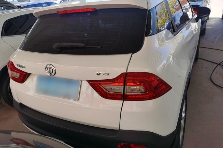 Used Brilliance V3 2017 1.5L Manual Smart Model