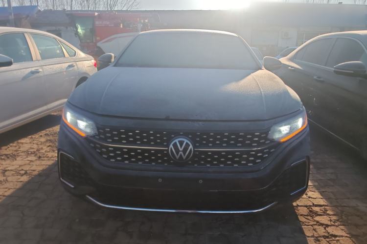 Used Volkswagen Passat 2023 330TSI Starry Elite Edition
