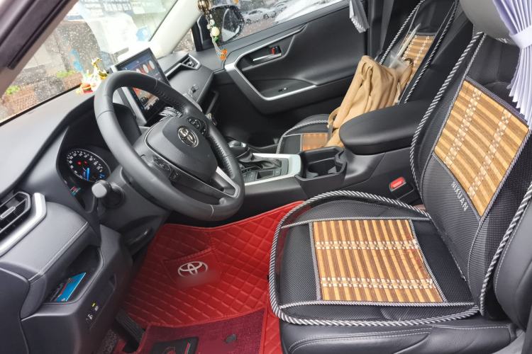 Used Toyota Wildlander 2022 Dual-Engine 2.5L E-CVT Two-Wheel Drive Luxury Edition