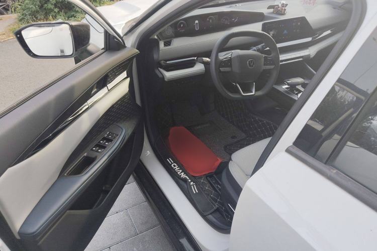 Used CHANGAN UNI-V iDD 2023 Zhidian iDD 1.5T 113km Smart & Fun Version (Rapid Edition) Driver Seat