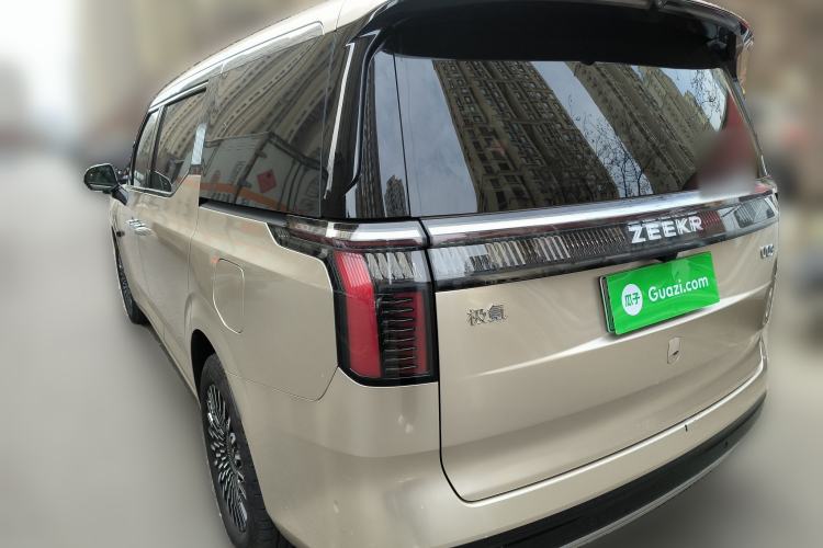 Used Zeekr 009 2024 7-Seater Walk-Through Version Four-Wheel Drive 108 kWh