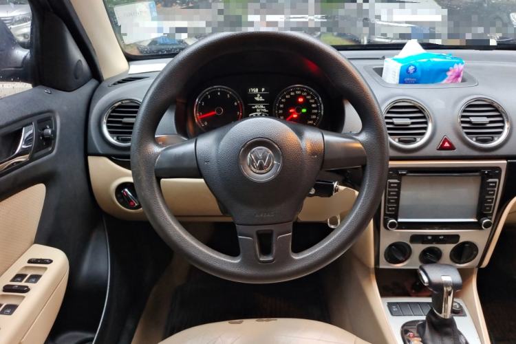 Used Volkswagen Lavida 2011 1.4 TSI DSG Prestige Edition