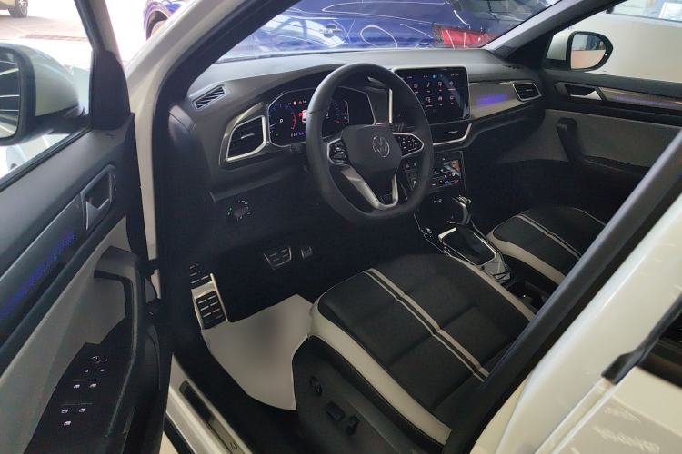 Used Volkswagen T-ROC 2025 Facelifted 300TSI DSG Two-Wheel-Drive Chen Guang Edition Driver Seat