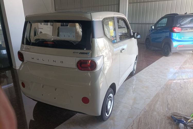 Used Wuling Hongguang MINIEV 2024 3rd Generation 215km Youth Edition