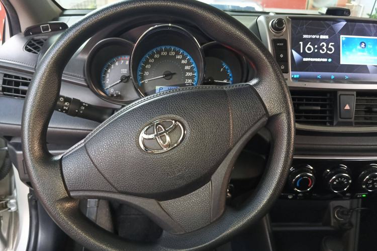 Used Toyota YARiS L Zhi Xiang 2017 1.5E CVT Dynamic Edition Steering Wheel