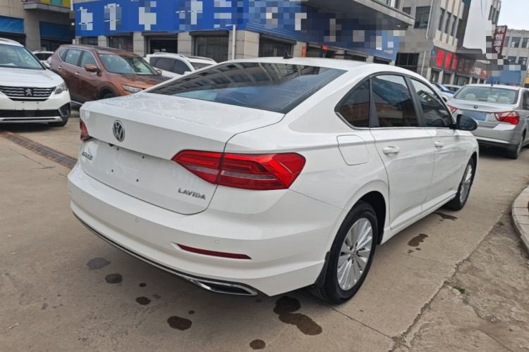 Used Volkswagen Lavida 2018 1.5L Automatic Comfort Edition China V Standard Rear Right 45 Deg