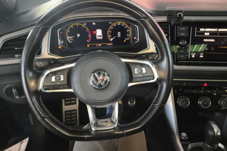 Used Volkswagen T-ROC 2020 280TSI DSG Two-Wheel Drive R-Line Pro