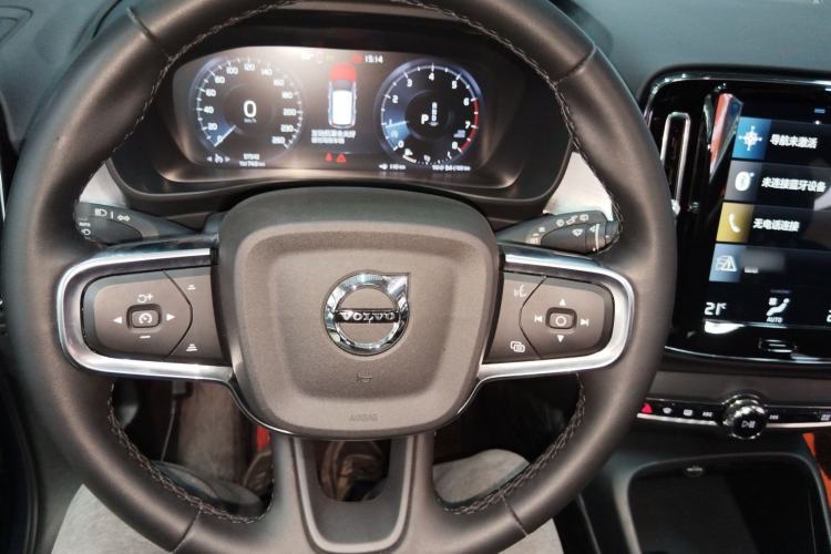 Used Volvo XC40 2022 T4 Four-Wheel Drive Smart & Stylish Edition
