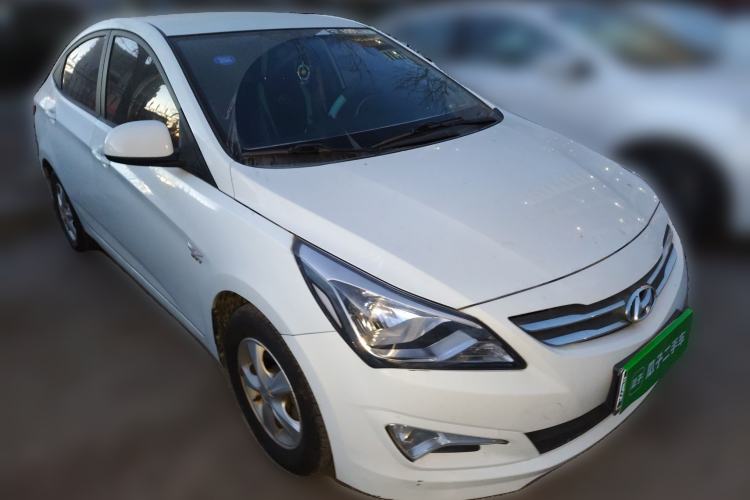 Used Hyundai Verna (older generation) 2016 1.4L Manual Smart GLS Trim