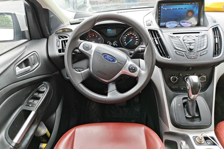 Used Ford Kuga 2013 1.6L GTDi Two-Wheel-Drive Comfort Model