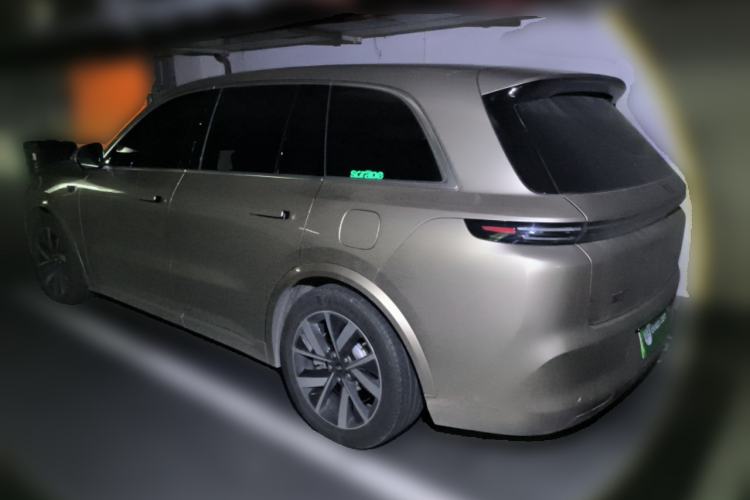 Used Li Auto L8 2023 Max model
