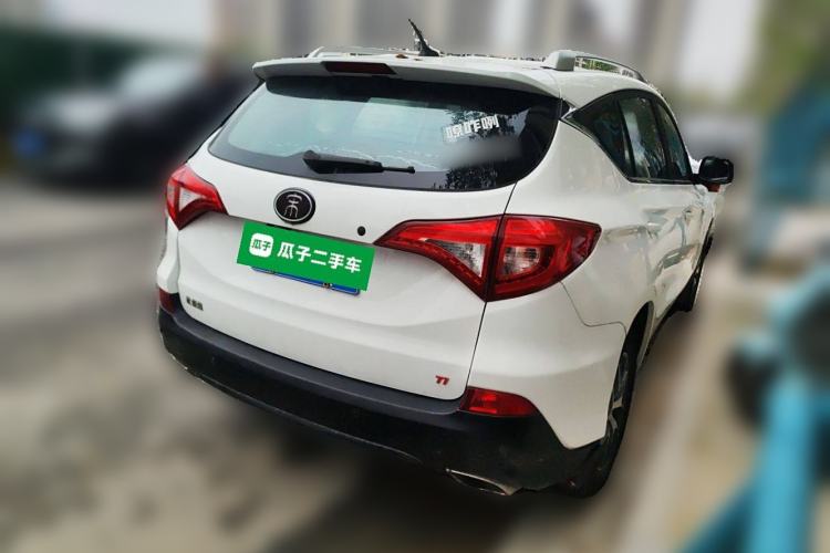 Used BYD Song 2017 Gaishi Upgrade Edition 1.5TI Manual Elite Model