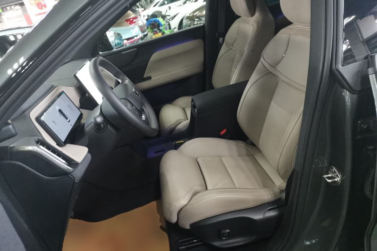 Used Volvo Volvo XC70 Plug-in Hybrid 2026 Model Four-Wheel Drive Long-Range Ultra