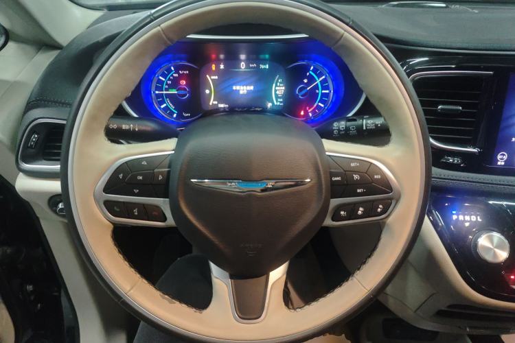 Used Chrysler Grand Voyager PHEV 2019 3.6L Plug-in Hybrid
