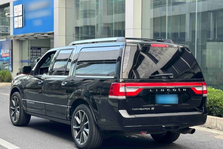 Used Lincoln Navigator 2016 3.5T AWD
