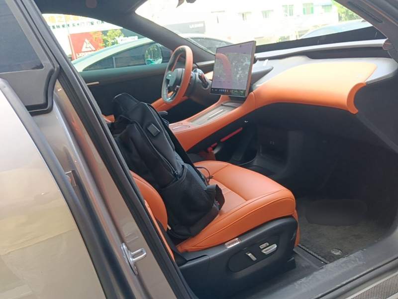 Used Xiaomi Auto YU7 2025 Ultra-Long Range High-Performance All-Wheel-Drive Max Edition — 24