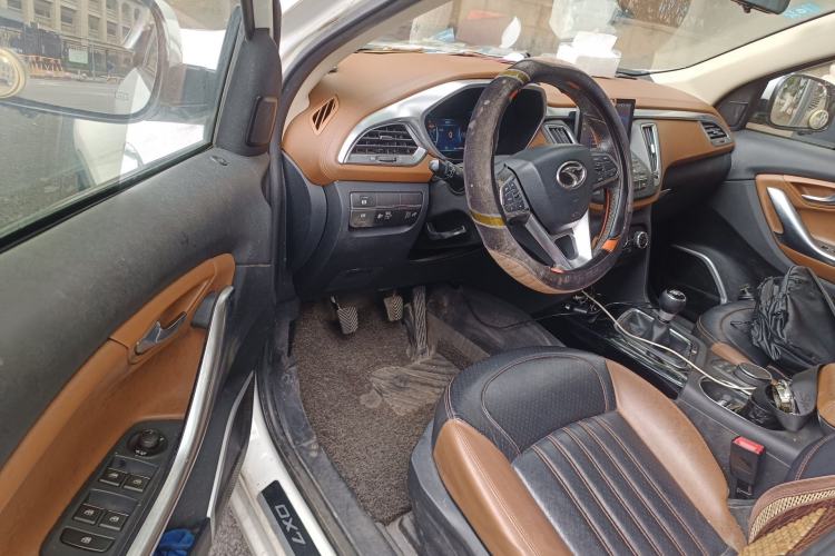 Used Soueast DX7 2016 1.5T Manual Triumph Edition Driver Seat