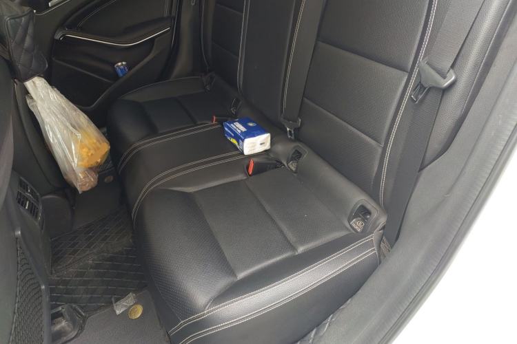 Used Mercedes-Benz GLA 2016 GLA 220 4MATIC Fashion Edition Left Rear Seat