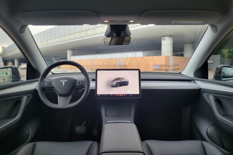 Used Tesla Model Y 2024 Rear-Wheel-Drive Version
