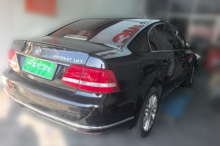 Used Volkswagen Passat 2009 1.8T Manual Luxury Edition
