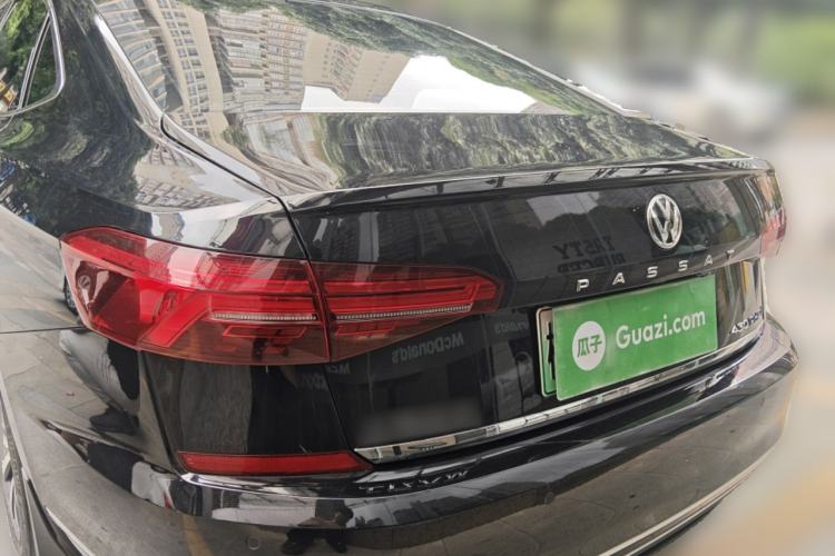 Used Volkswagen Passat New Energy 2019 430 PHEV Hybrid Luxury Edition Rear