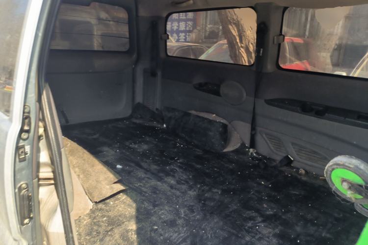 Used FORTHING Lingzhi 2013 M5 Q7 2.0L 7-Seater Long-Wheelbase Comfort Model