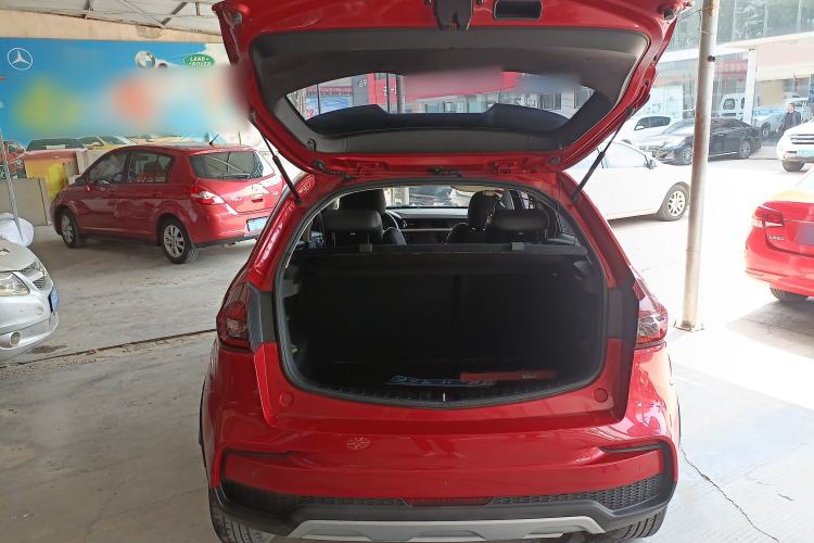 Used Geely Auto Vision X3 2020 1.5L CVT Luxury Model Trunk