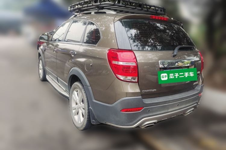 Used Chevrolet Captiva 2015 2.4L 4x4 Flagship Edition 7-Seater
