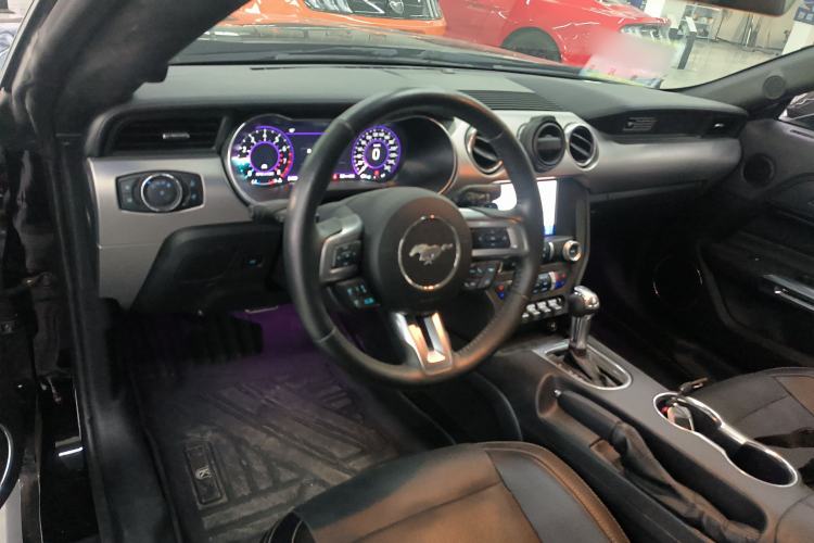 Used Ford Mustang 2020 2.3L EcoBoost Center Console