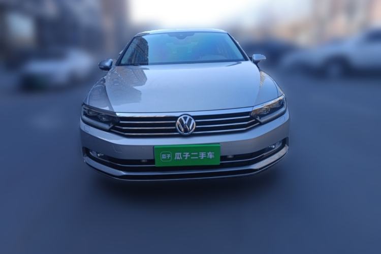 Used Volkswagen Magotan 2017 330TSI DSG Luxury Model Front