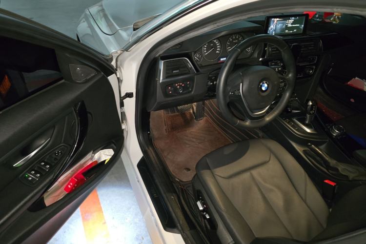 Used BMW 3 Series 2016 320Li Ambition Model Driver Seat