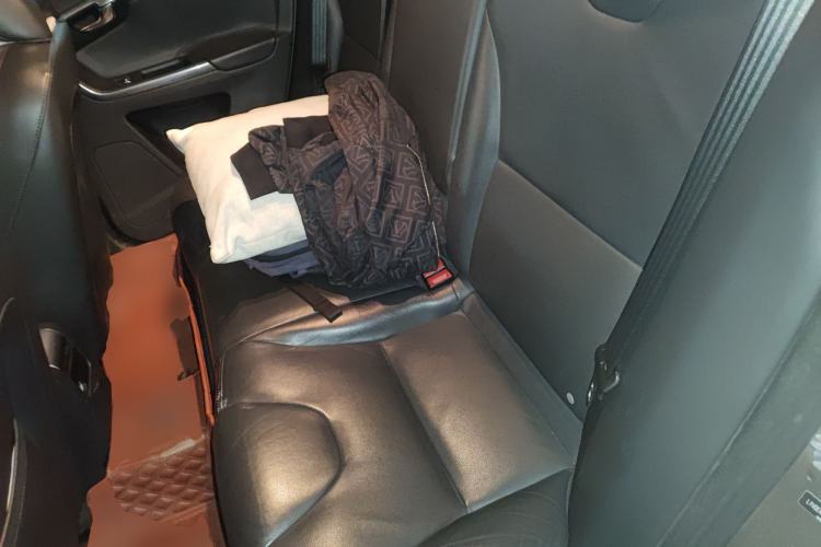 Used Volvo XC60 2017 T5 AWD Smart Upgrade Model