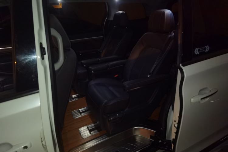 Used GAC Trumpchi M8 2020 Flagship Model 390T Supreme Edition Left Rear Seat