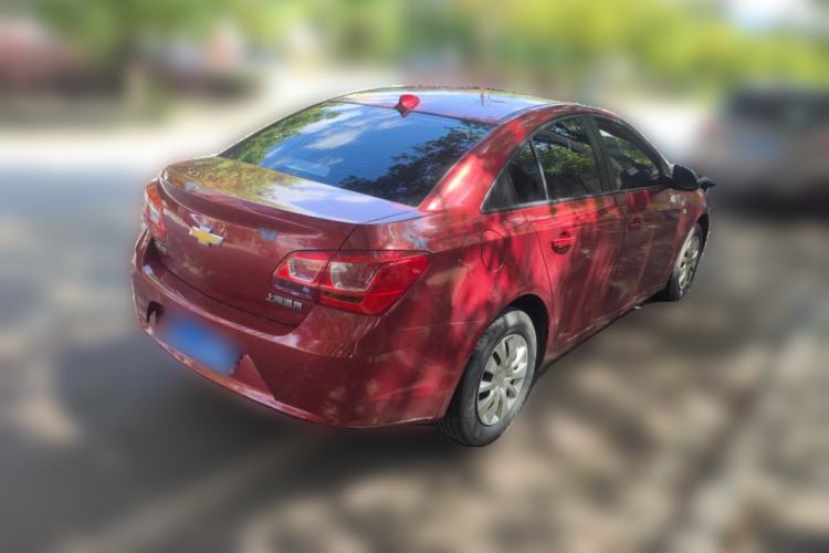 Used Chevrolet Cruze 2015 1.5L Manual Fashion Edition
