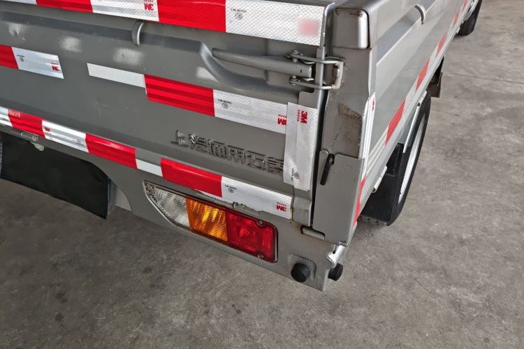 Used Wuling Rongguang New Truck 2019 1.5L Single-Row China VI L3C Exterior 3