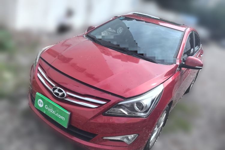 Used Hyundai Verna (older generation) 2014 1.4L Manual Top-Tier Model TOP