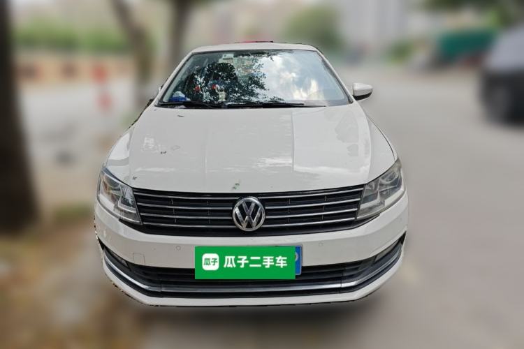 Used Volkswagen Lavida 2017 1.6L Manual Comfort Edition Front