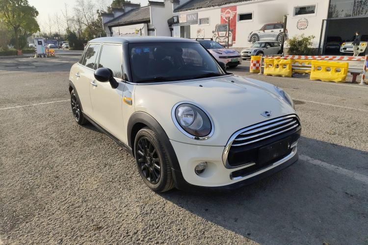 Used MINI MINI 2016 1.5T COOPER Five-Door Edition