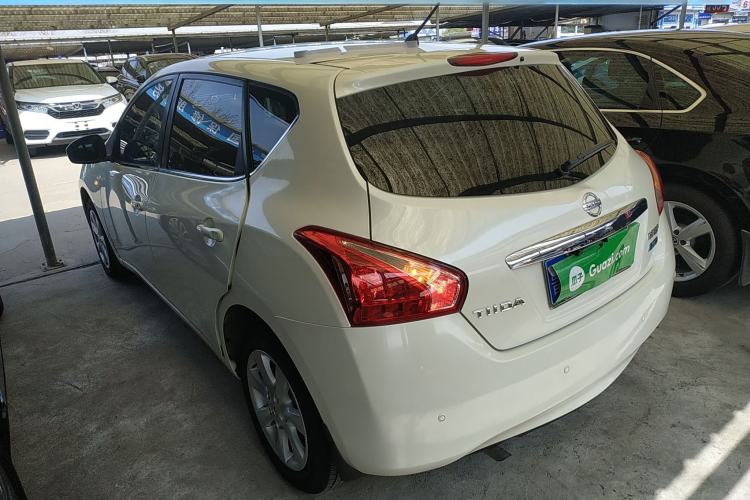 Used Nissan Tiida 2011 1.6L CVT Smart Version