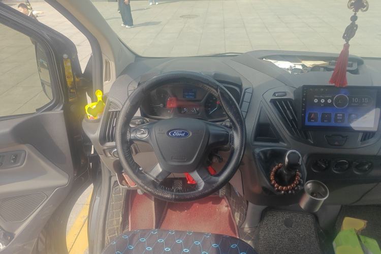 Used Ford Transit 2019 2.0T Diesel Multi-Purpose Commercial Vehicle Short Wheelbase Low Roof 6-Seater China VI Standard